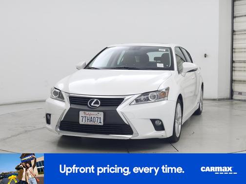 White 2016 Lexus CT 200h