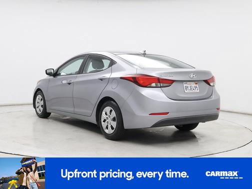 Gray 2016 Hyundai ELANTRA SE