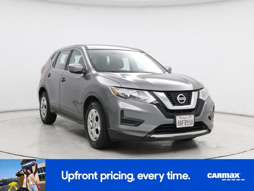 Gray 2017 Nissan Rogue S