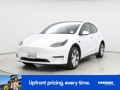 White 2023 Tesla Model Y Long Range