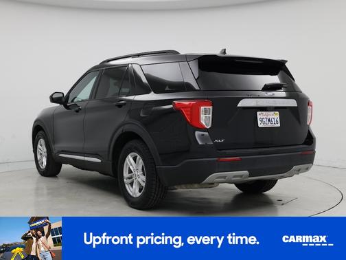 Black 2023 Ford Explorer XLT