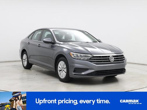Gray 2019 Volkswagen Jetta S