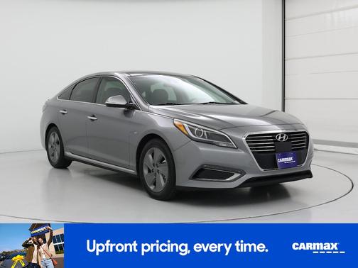 2017 Hyundai SONATA Hybrid Limited