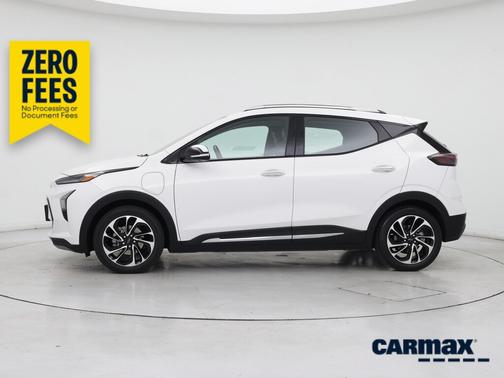 White 2023 Chevrolet Bolt EUV Premier