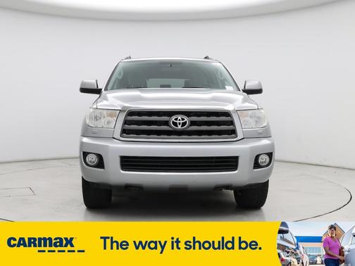 2014 Toyota Sequoia SR5