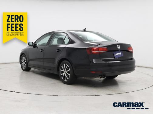 Black 2016 Volkswagen Jetta SE