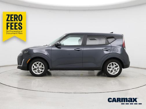 Gray 2025 Kia Soul LX