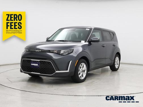 Gray 2025 Kia Soul LX