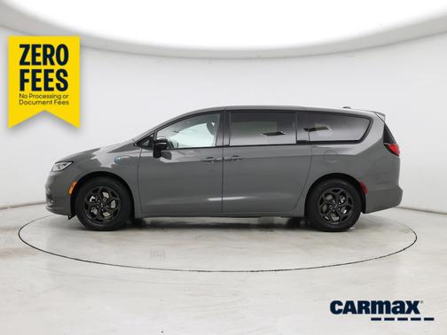 Gray 2023 Chrysler Pacifica Hybrid Limited