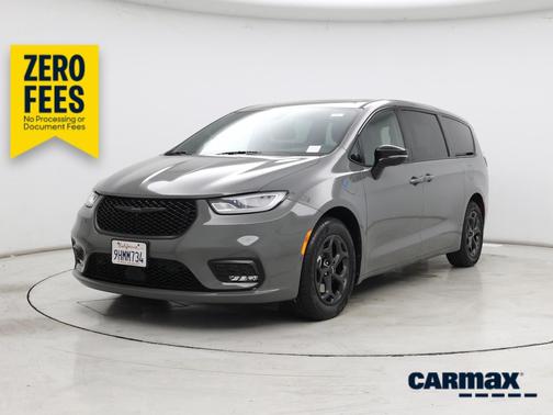 Gray 2023 Chrysler Pacifica Hybrid Limited