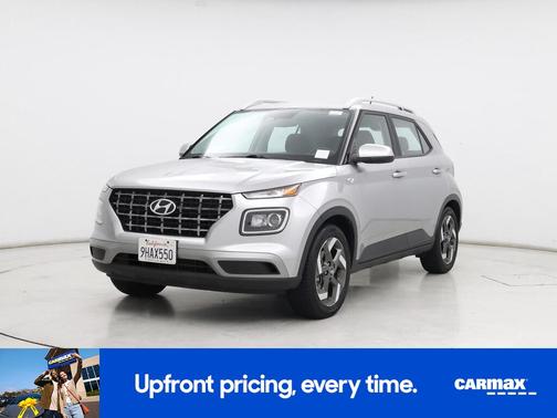 2023 Hyundai VENUE SEL