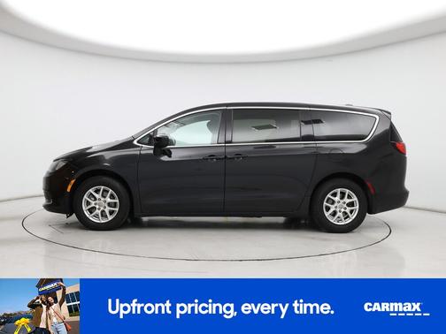 2019 Chrysler Pacifica LX