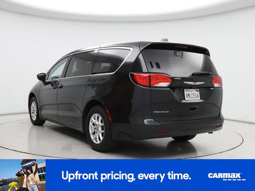 2019 Chrysler Pacifica LX