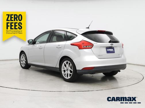 Silver 2015 Ford Focus SE