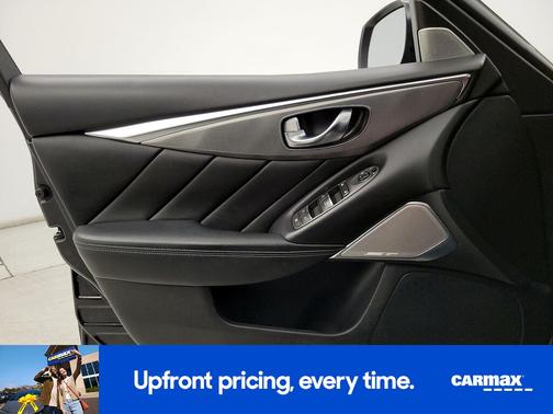 2017 INFINITI Q50 Premium