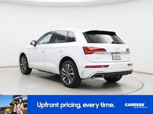 White 2023 Audi Q5 S-Line Premium