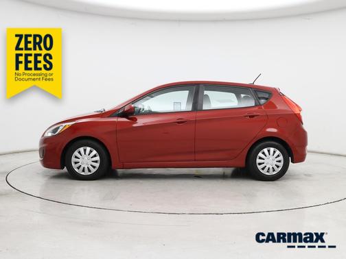 Red 2017 Hyundai Accent SE