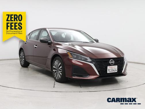 Burgundy 2024 Nissan Altima SV