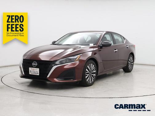 Burgundy 2024 Nissan Altima SV