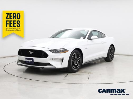 Pearl 2022 Ford Mustang GT