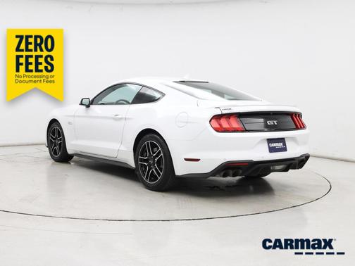 Pearl 2022 Ford Mustang GT