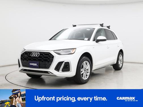 White 2023 Audi Q5 S-Line Premium