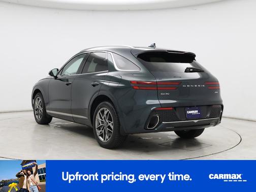 2023 Genesis GV70 