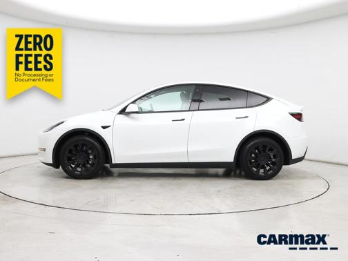 White 2023 Tesla Model Y Long Range