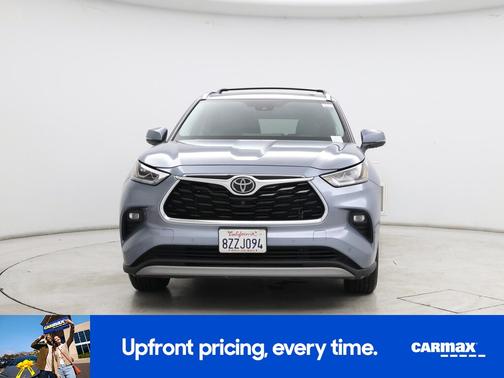 2022 Toyota Highlander Platinum