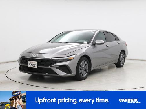Silver 2024 Hyundai ELANTRA SEL
