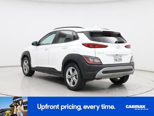 White 2023 Hyundai KONA SEL