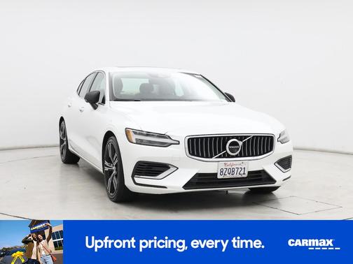 2022 Volvo S60 Recharge Plug-In Hybrid T8 R-Design