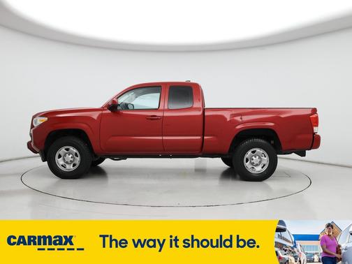 2016 Toyota Tacoma SR