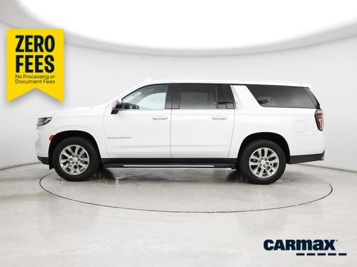 White 2022 Chevrolet Suburban Premier