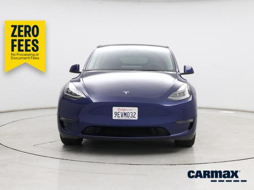Blue 2023 Tesla Model Y Long Range