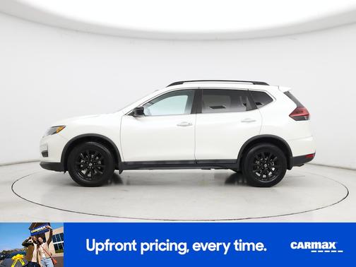 White 2018 Nissan Rogue SV