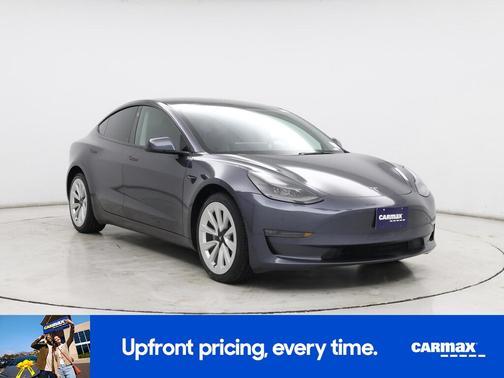 Gray 2022 Tesla Model 3 Long Range