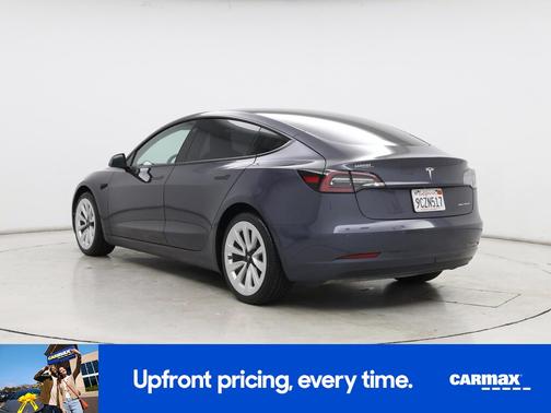 Gray 2022 Tesla Model 3 Long Range