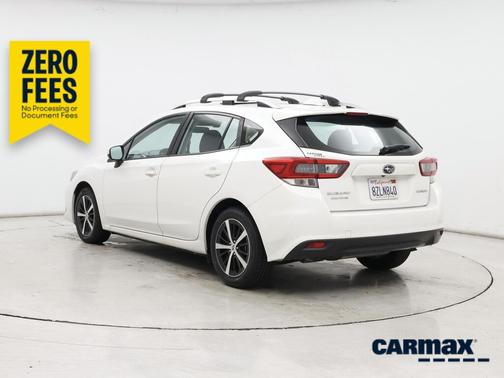 White 2022 Subaru Impreza Premium