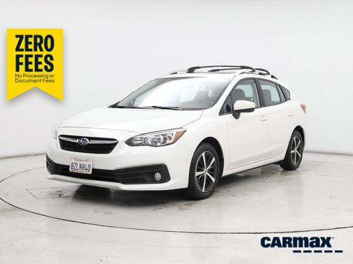 White 2022 Subaru Impreza Premium
