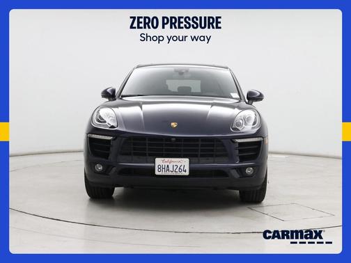 Blue 2018 Porsche Macan