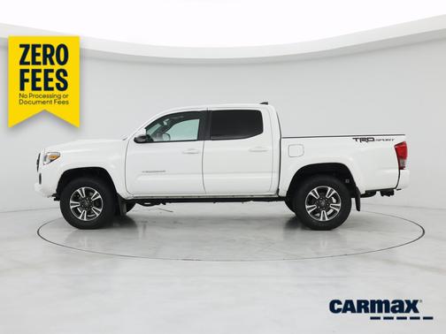 White 2017 Toyota Tacoma TRD Sport