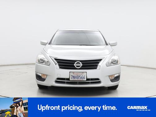 Silver 2015 Nissan Altima S