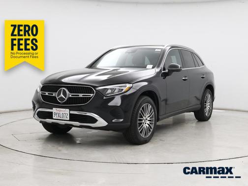Black 2026 Mercedes-Benz GLC 300