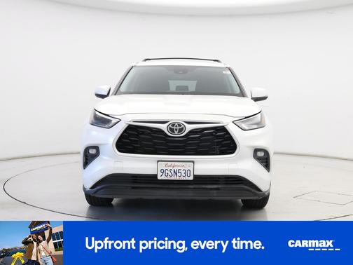 2022 Toyota Highlander LE