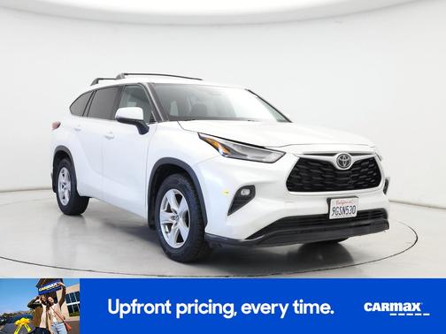 2022 Toyota Highlander LE