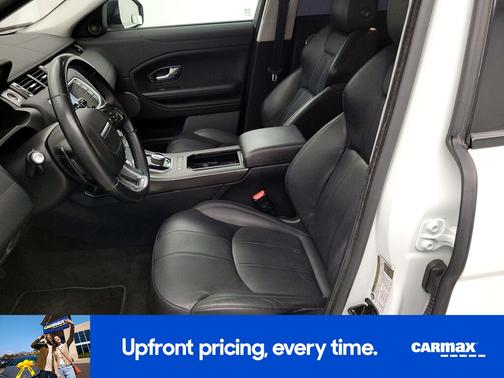 White 2018 Land Rover Range Rover Evoque SE