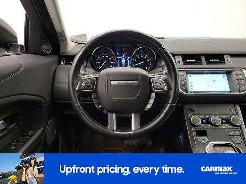 White 2018 Land Rover Range Rover Evoque SE