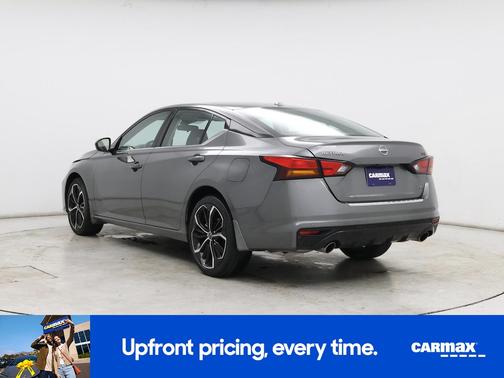 Gray 2023 Nissan Altima SR