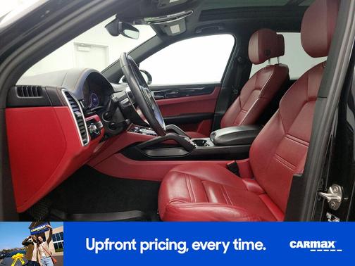 2020 Porsche Cayenne 